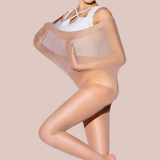 A model in the nude super stretch tights, this image shows how stretchy the nylons are.