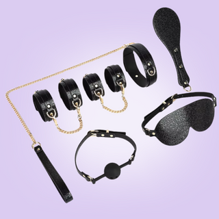 A view of the 7-piece kit, this image shows the two tone pattern and colouring