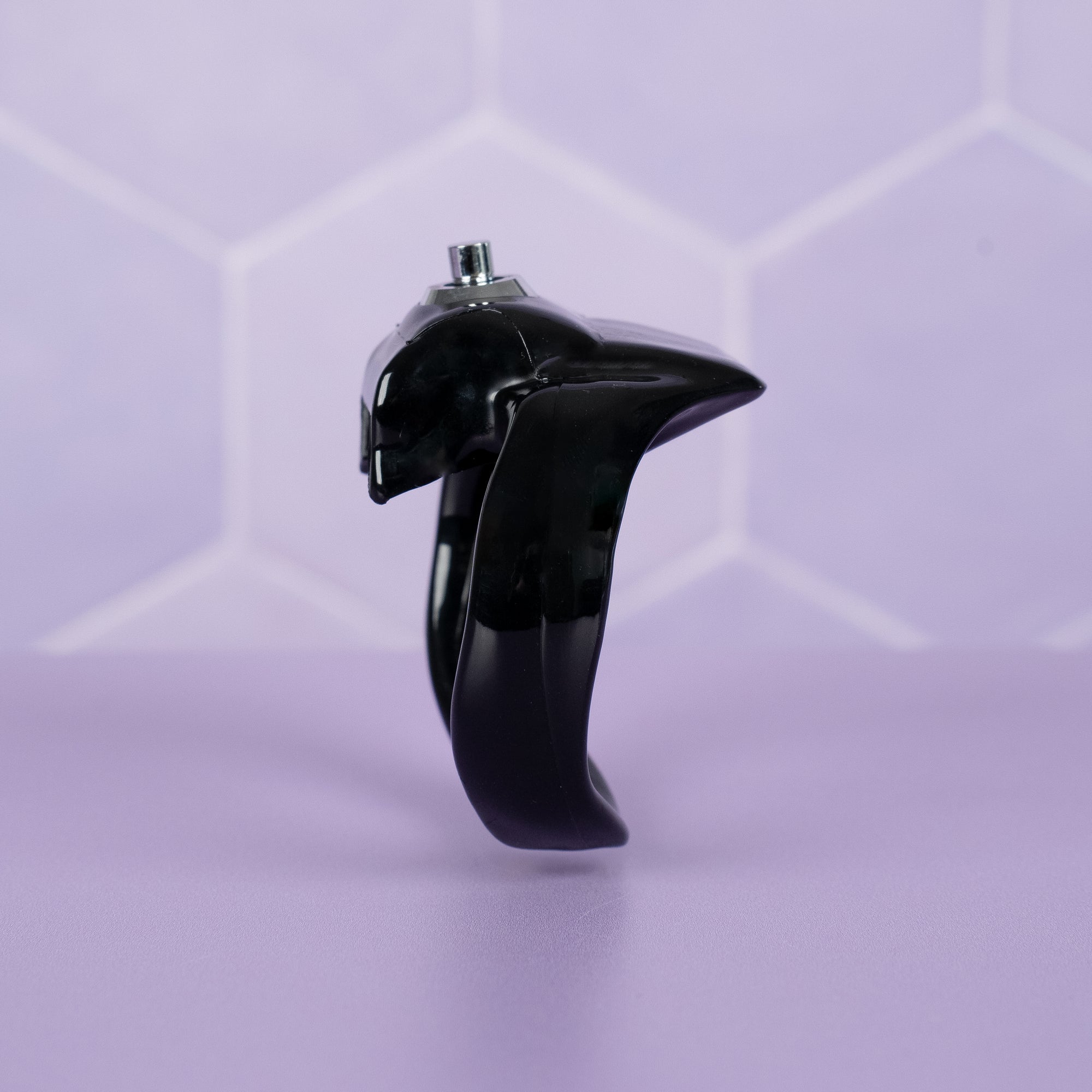 A side view of the HT V5 base ring in black, you can see the press lock on the top and angled base ring.