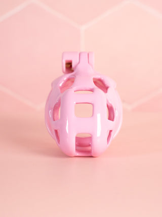 A front view of the Cobra Double Cuff, this nano sized cage has a cut out design to the  cage which is designed to allow air flow and urination.